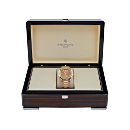 Nautilus 40mm 5723/1R-001 Rose Gold Rose-Gilt Dial Baguette Diamond Bezel
