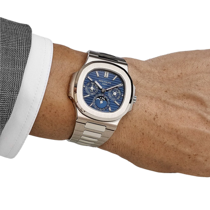 Nautilus 40mm 5740/1G-001 Perpetual Calendar Moon Phases